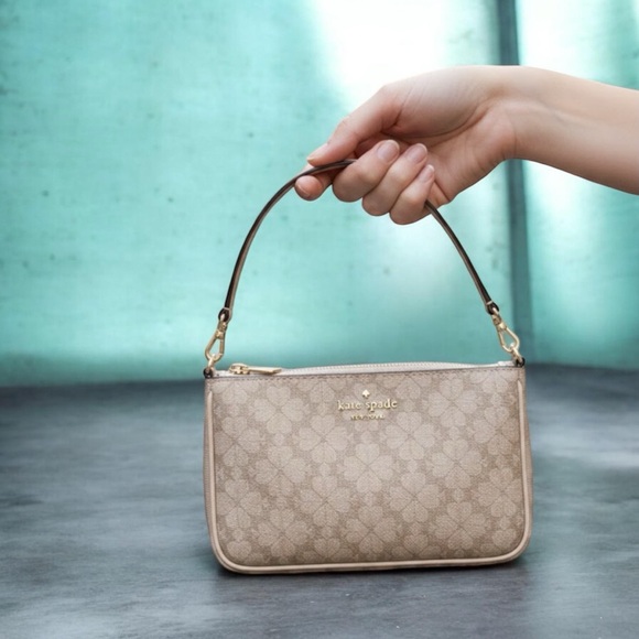 NWT Kate Spade ..  Spade Flower Convertible Wristlet Bag Cream Tan ♠️